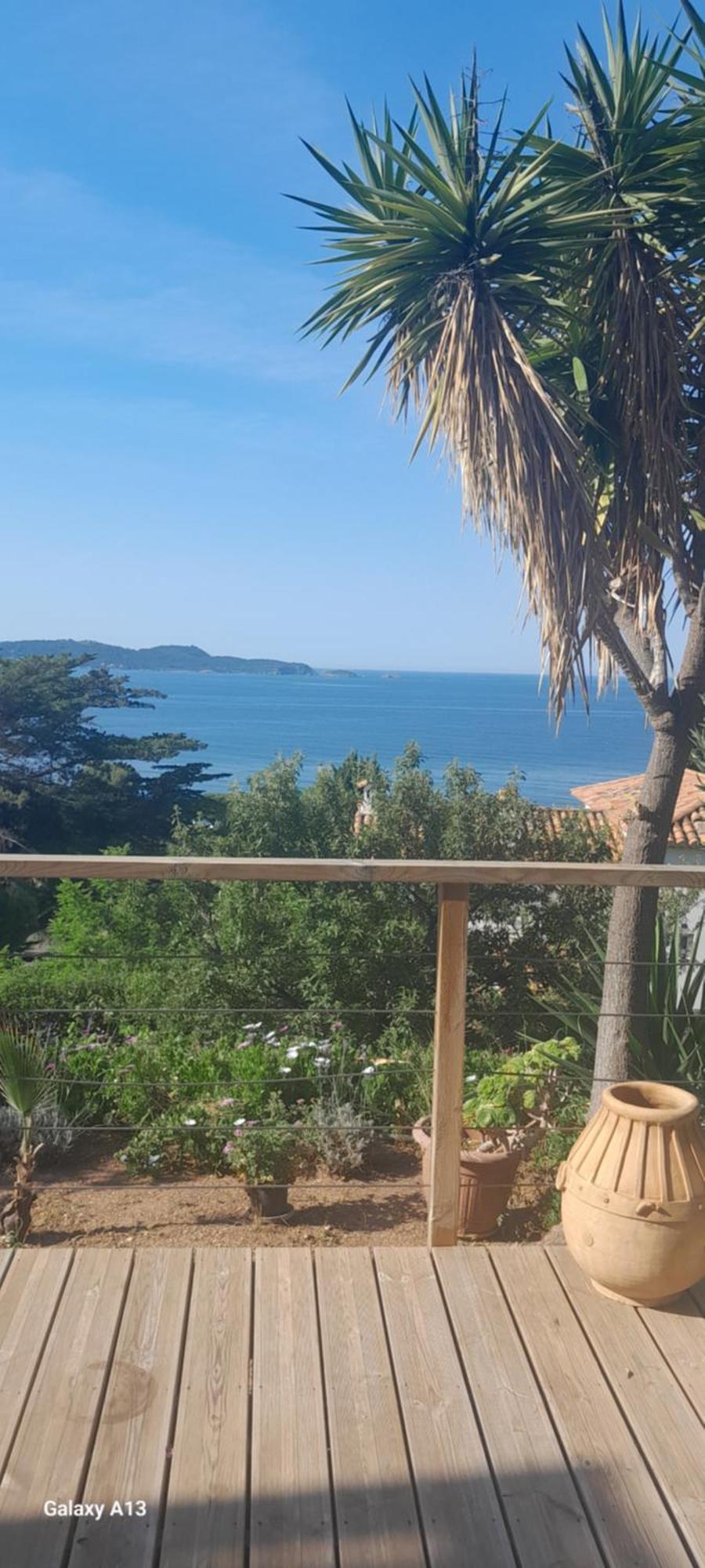 F3 Rdc Villa Vue Mer 180 Face A La Pointe De Giens Carqueiranne Exteriör bild